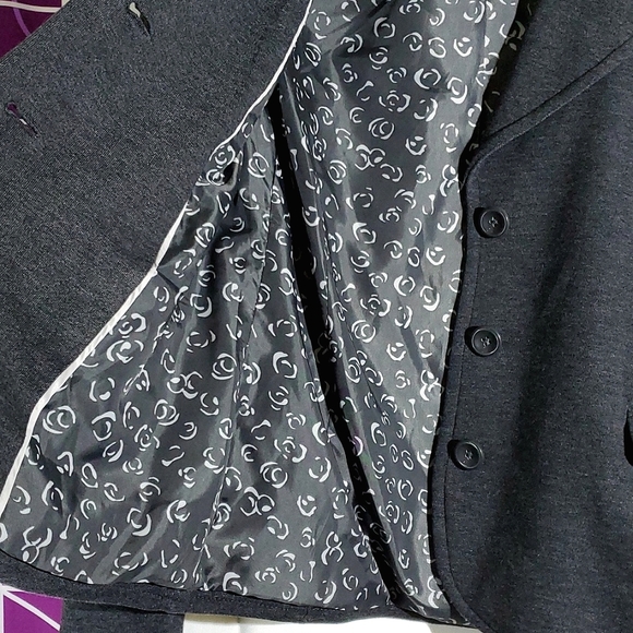 Original Nicole Miller Dark Grey 3-Button Blazer Coat -Size Large (extra button) - Picture 9 of 12